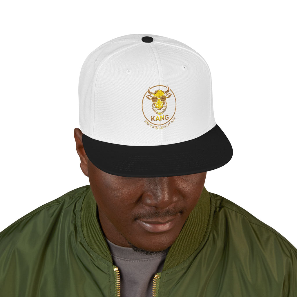 Gold Skull Snapback Hat — Embroidered Sparkle Streetwear Cap