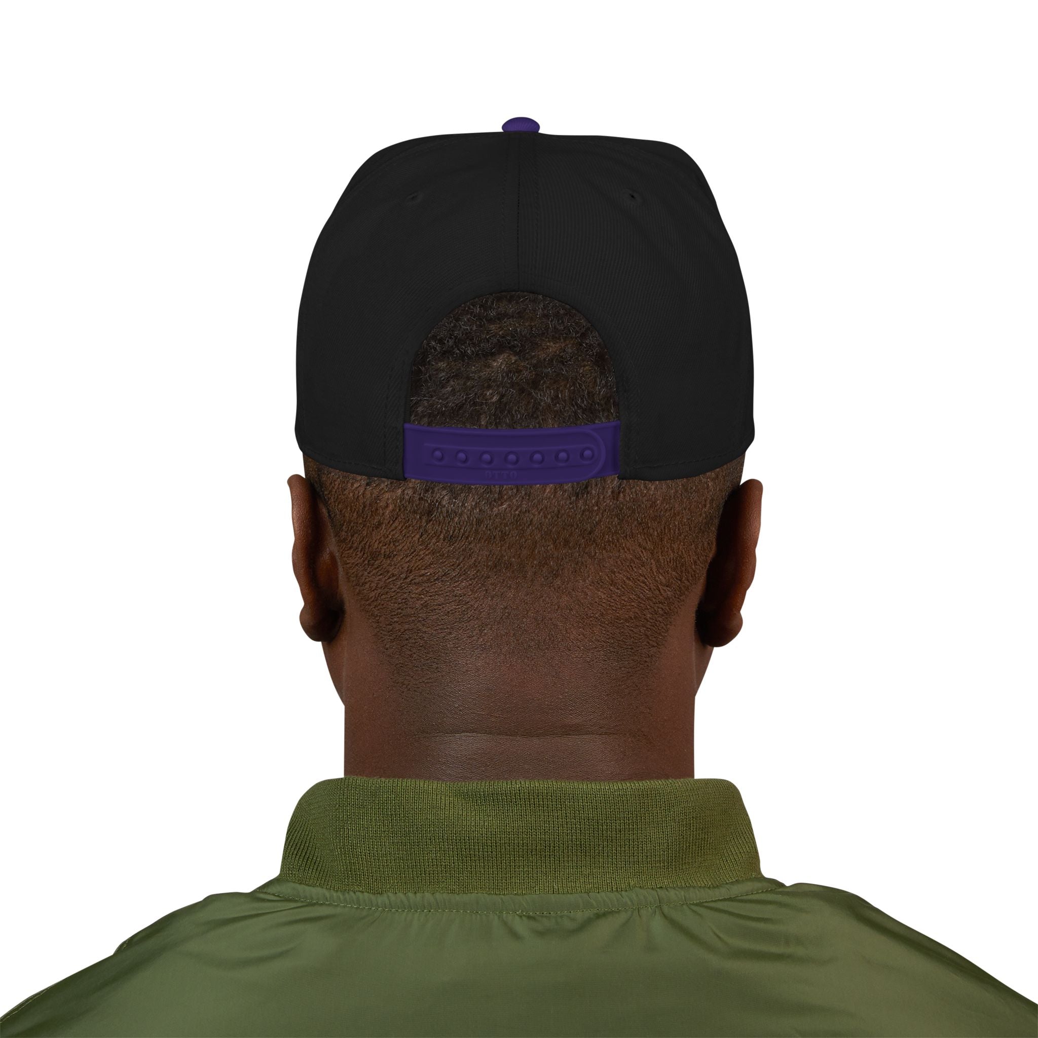 Gold Skull Snapback Hat — Embroidered Sparkle Streetwear Cap
