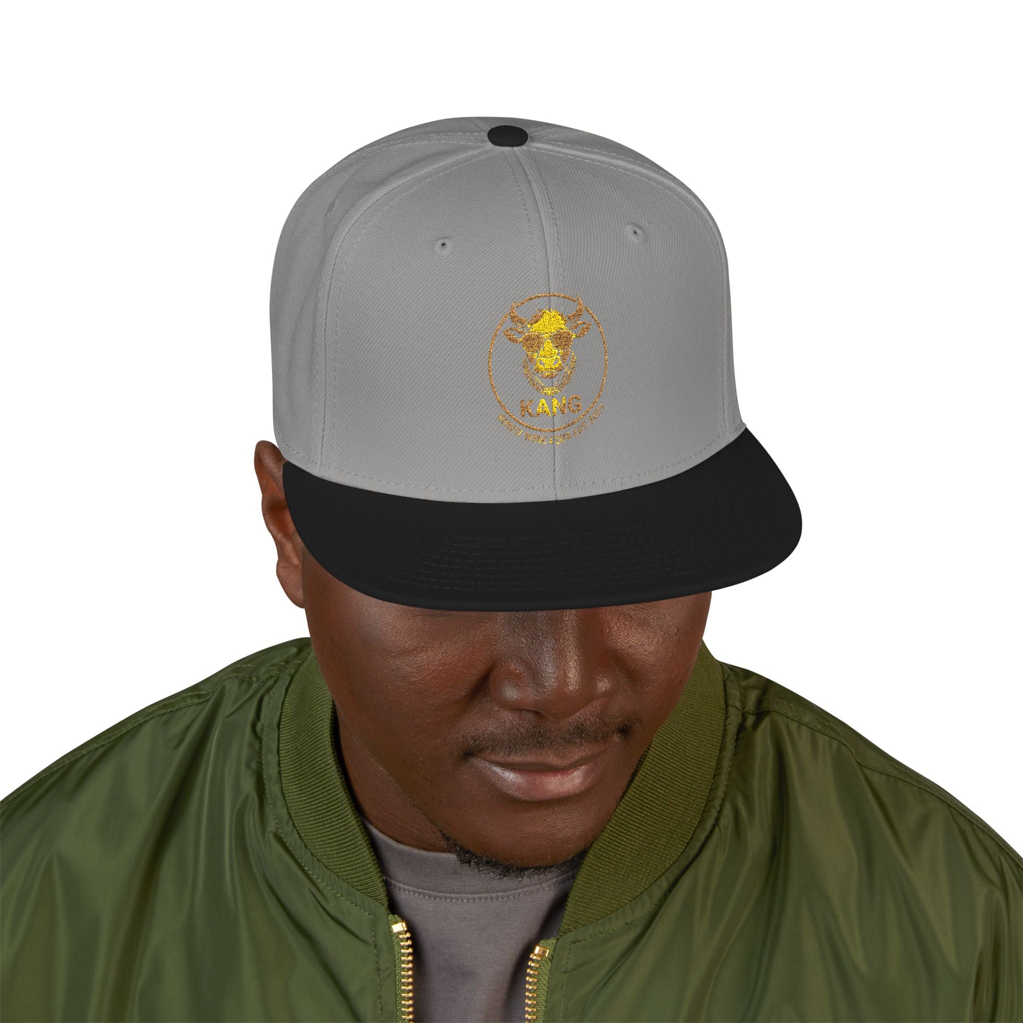 Gold Skull Snapback Hat — Embroidered Sparkle Streetwear Cap