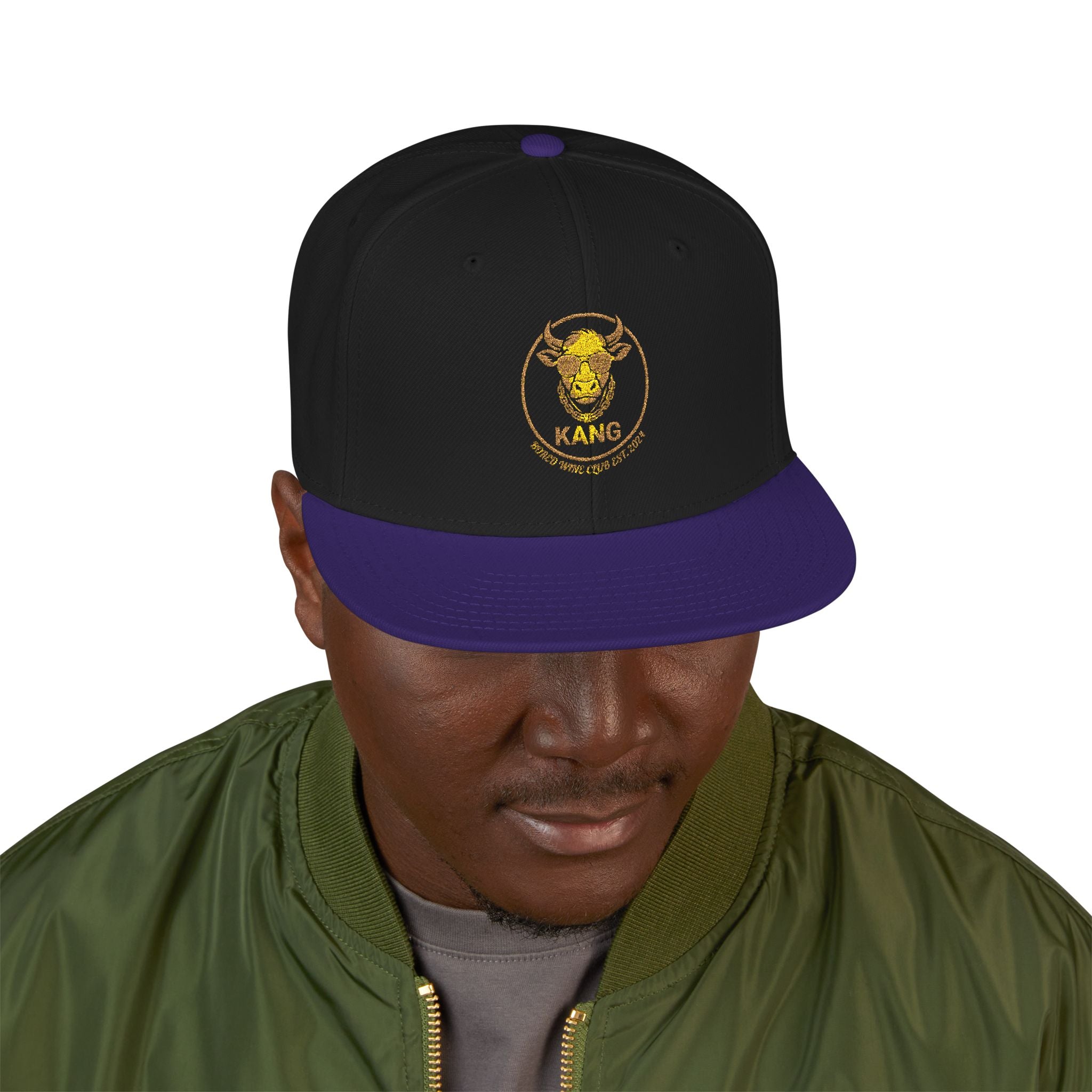 Gold Skull Snapback Hat — Embroidered Sparkle Streetwear Cap