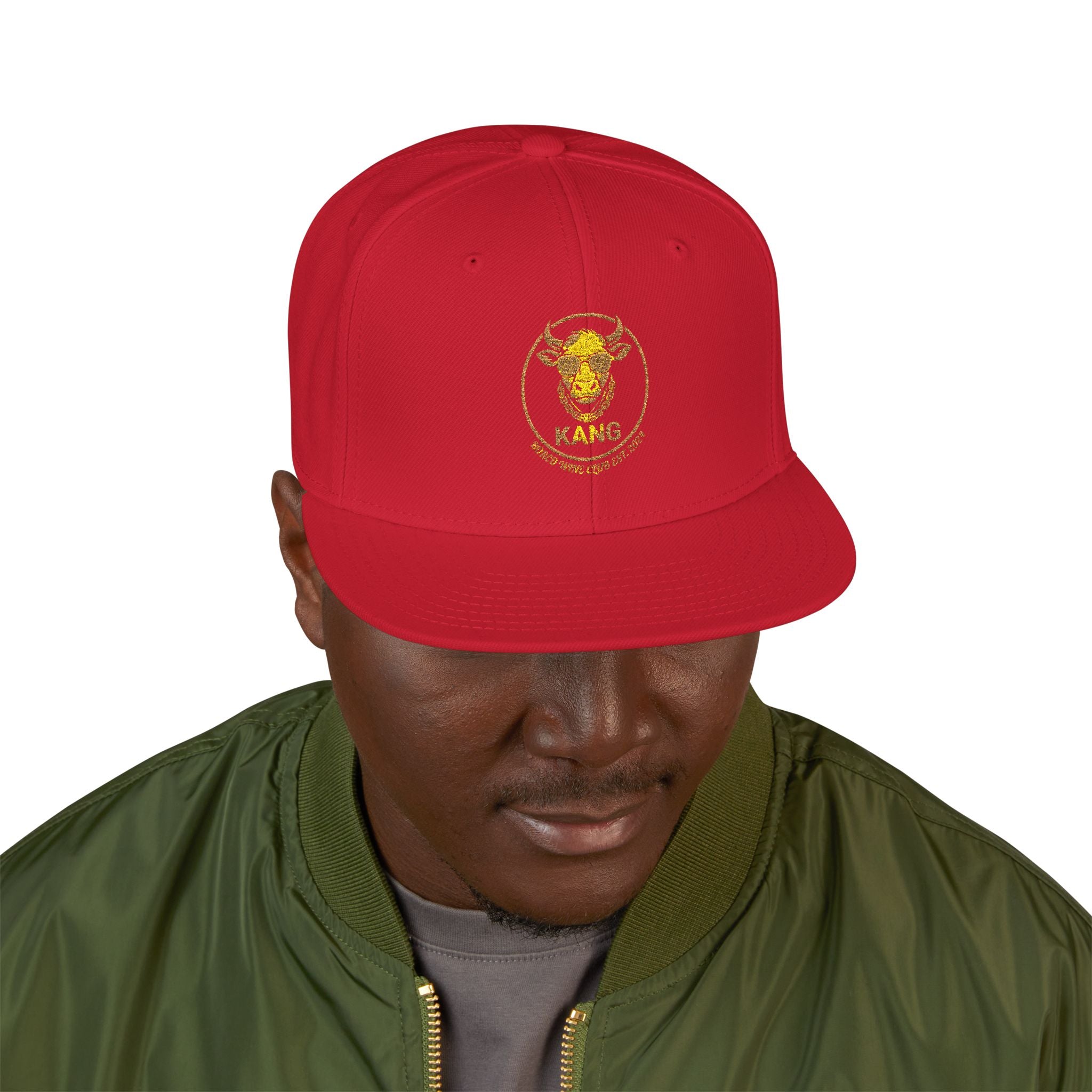 Gold Skull Snapback Hat — Embroidered Sparkle Streetwear Cap