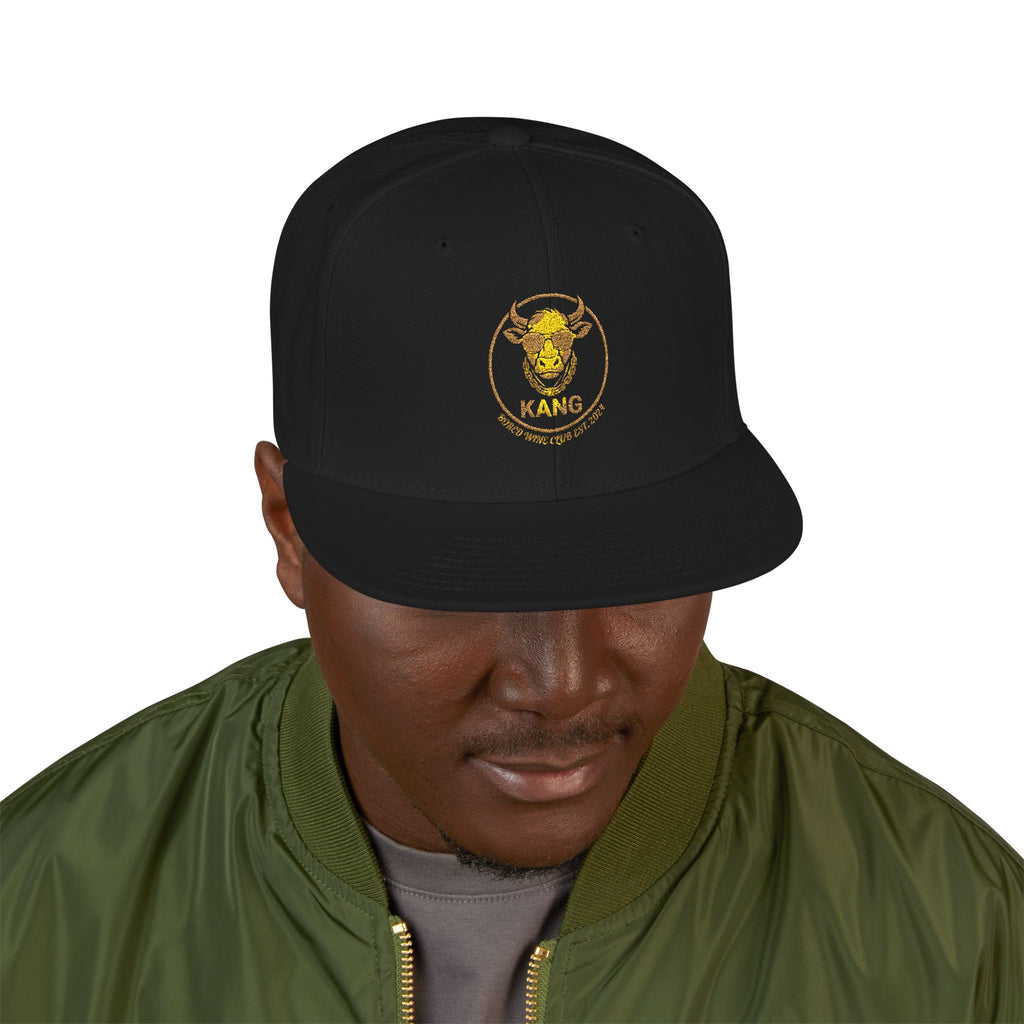Gold Skull Snapback Hat — Embroidered Sparkle Streetwear Cap