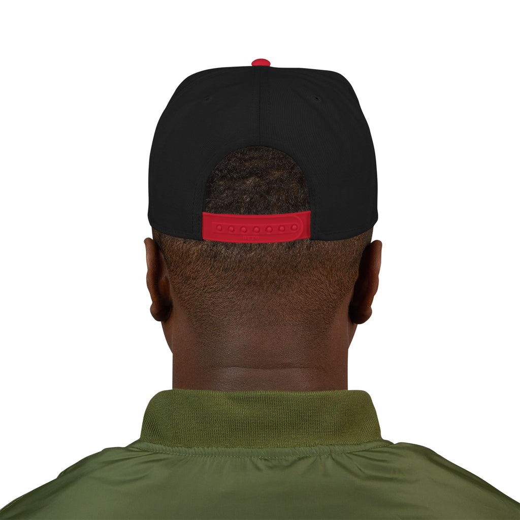 Gold Skull Snapback Hat — Embroidered Sparkle Streetwear Cap